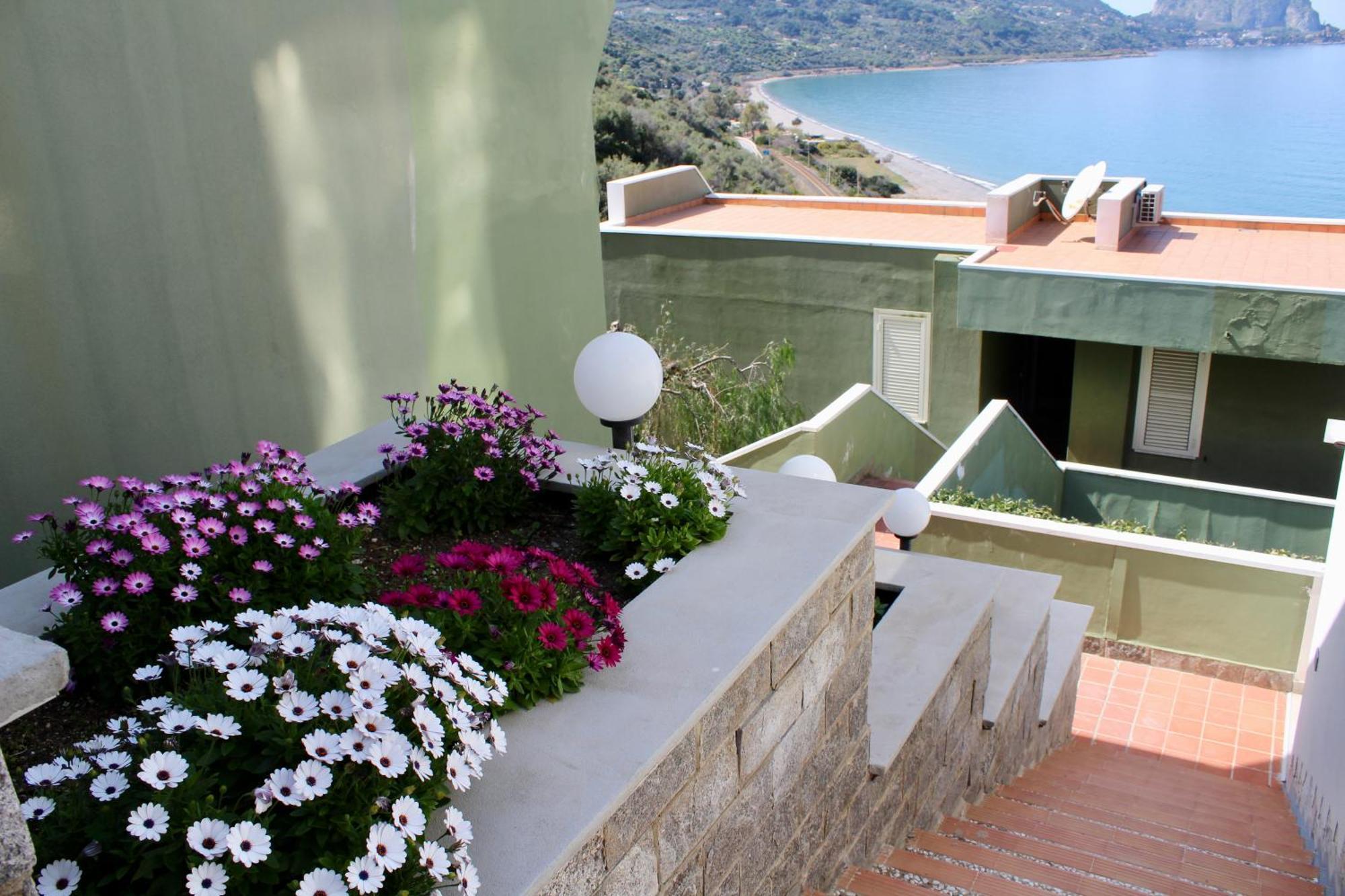 Yoursea Home Sant'Ambrogio  Buitenkant foto