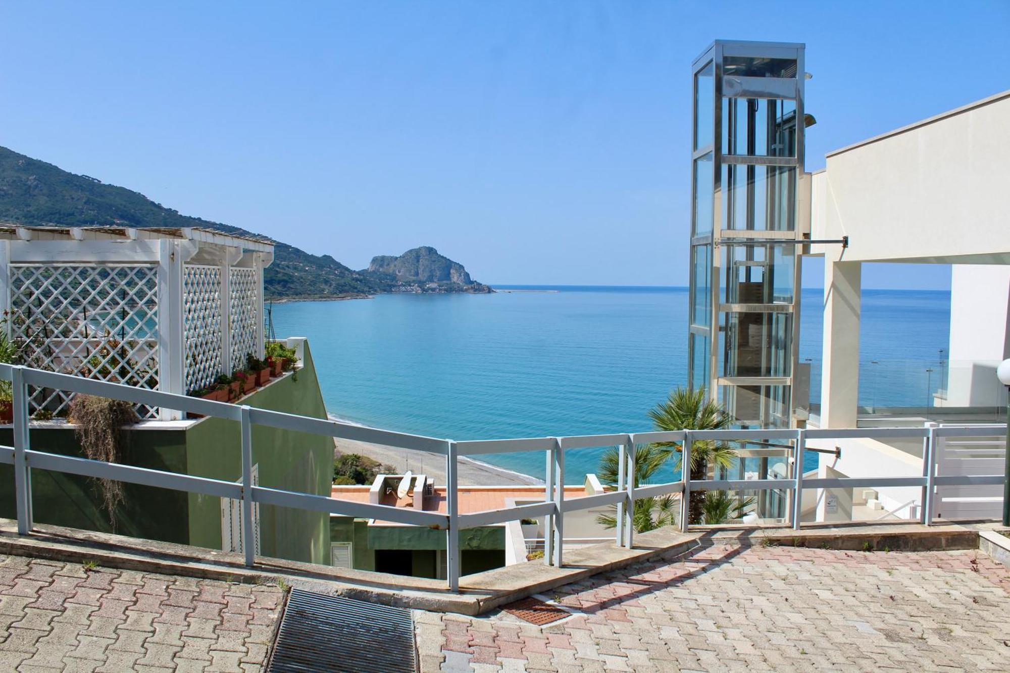 Yoursea Home Sant'Ambrogio  Buitenkant foto