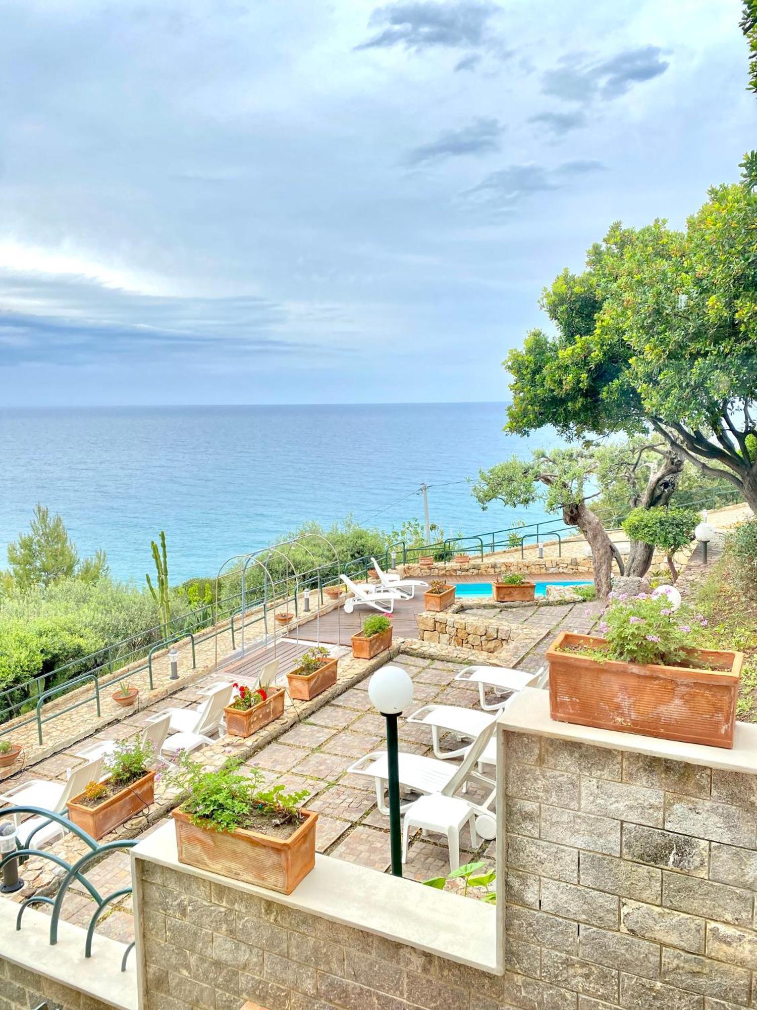 Yoursea Home Sant'Ambrogio  Buitenkant foto